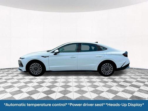 2025 Hyundai SONATA Hybrid Limited