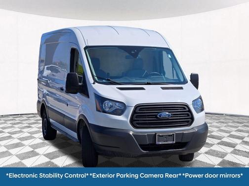 2017 Ford Transit-250 130 WB Medium Roof Cargo