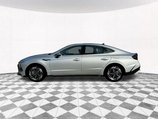 2025 Hyundai SONATA SEL Convenience