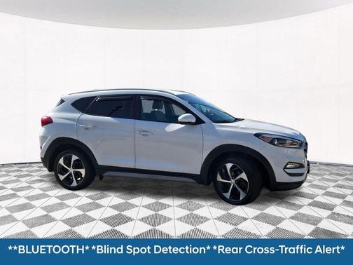 2018 Hyundai TUCSON Sport