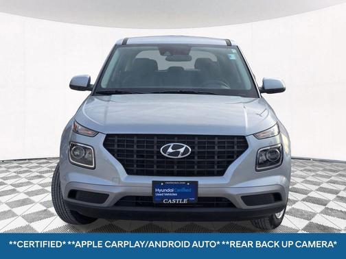 2022 Hyundai VENUE SE