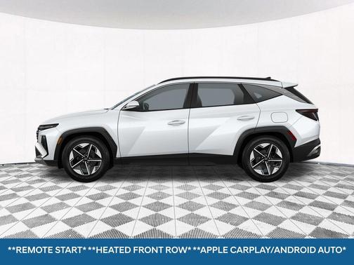 White Pearl 2025 Hyundai TUCSON SEL Convenience