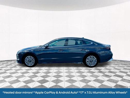 2025 Hyundai SONATA Hybrid SEL
