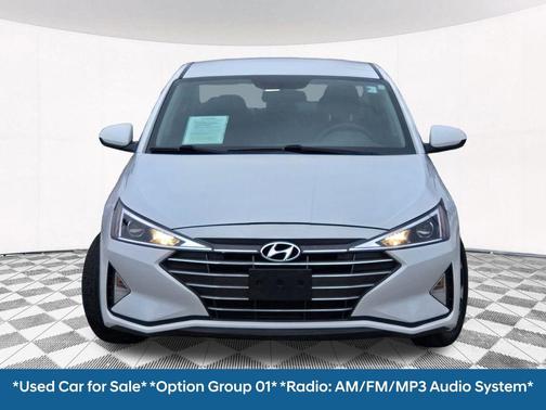 2019 Hyundai ELANTRA SE