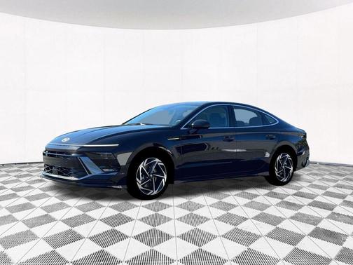Black 2026 Hyundai SONATA SEL Sport