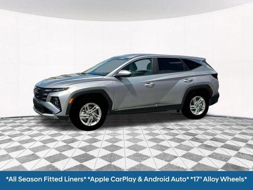 2025 Hyundai TUCSON SE
