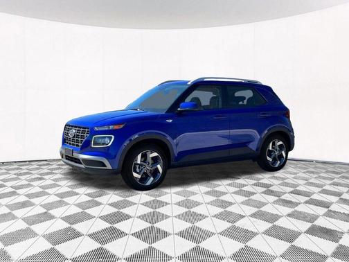 2025 Hyundai VENUE Limited
