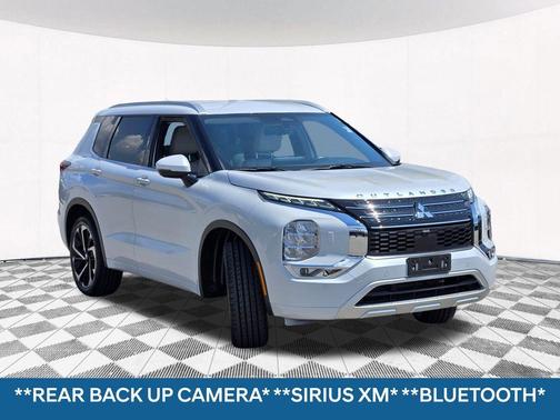2023 Mitsubishi Outlander SEL