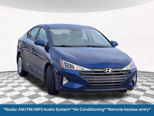 2019 Hyundai ELANTRA SE