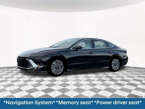 2025 Hyundai SONATA Hybrid Limited