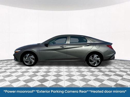 2025 Hyundai ELANTRA SEL Convenience