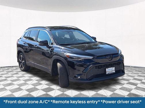 2023 Toyota Corolla Cross Hybrid XSE