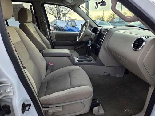 2006 Ford Explorer XLT