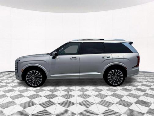 Silver Metallic 2026 Hyundai PALISADE Calligraphy
