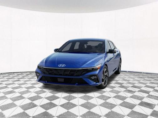 2025 Hyundai ELANTRA HEV SEL Sport