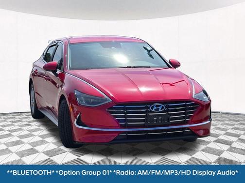 2022 Hyundai SONATA SE