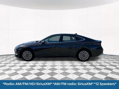 2025 Hyundai SONATA Hybrid Limited