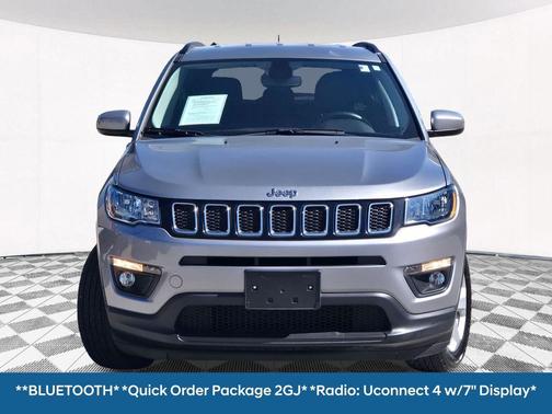 Billet Silver Metallic Clearcoat 2019 Jeep Compass Latitude