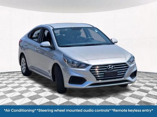 2019 Hyundai Accent SE