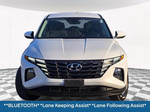 2024 Hyundai TUCSON SE
