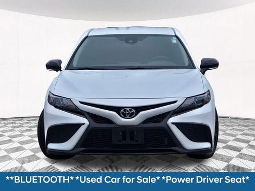 2022 Toyota Camry SE Nightshade