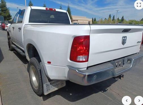 Bright White Clearcoat 2016 RAM 3500 Tradesman