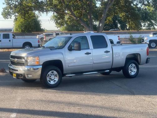 2007 Chevrolet Silverado 2500 LT2 H/D Crew Cab
