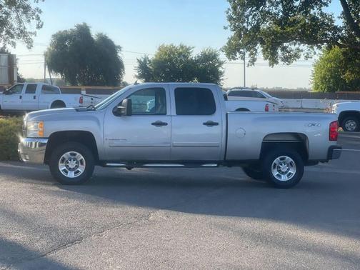 2007 Chevrolet Silverado 2500 LT2 H/D Crew Cab