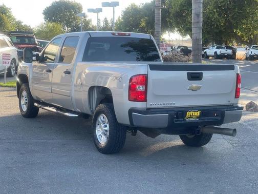 2007 Chevrolet Silverado 2500 LT2 H/D Crew Cab