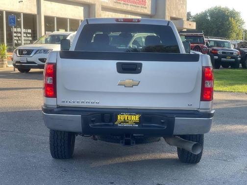 2007 Chevrolet Silverado 2500 LT2 H/D Crew Cab