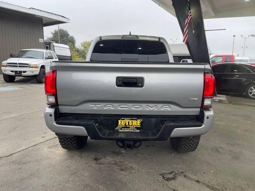 2019 Toyota Tacoma TRD Sport