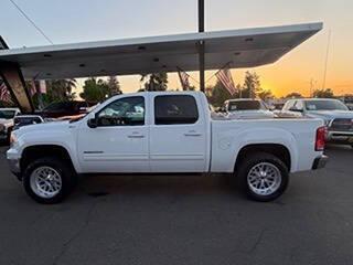 Summit White 2013 GMC Sierra 1500 SLT