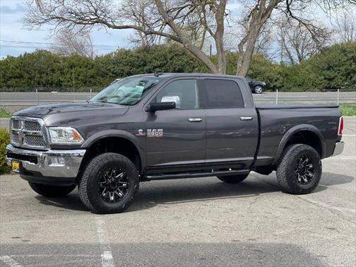 2018 RAM 2500 Laramie Crew Cab 4x4 6'4' Box