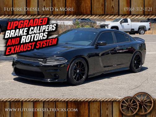 Pitch Black Clearcoat 2017 Dodge Charger SE