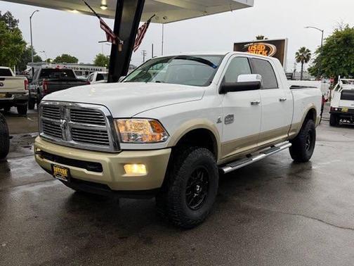 Bright White Clearcoat 2011 Dodge Ram 2500 Laramie Longhorn