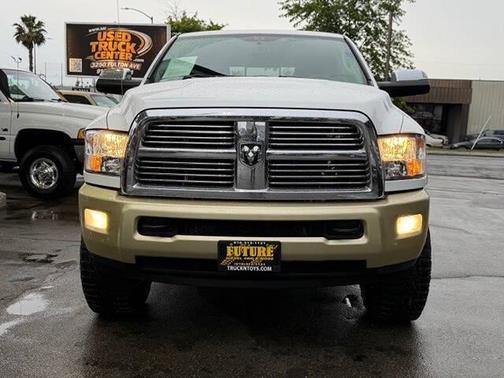 Bright White Clearcoat 2011 Dodge Ram 2500 Laramie Longhorn