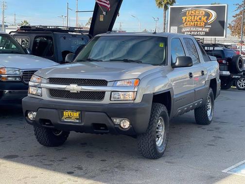 2005 Chevrolet Avalanche 2500 LS