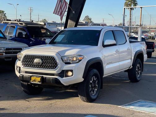 2019 Toyota Tacoma SR5