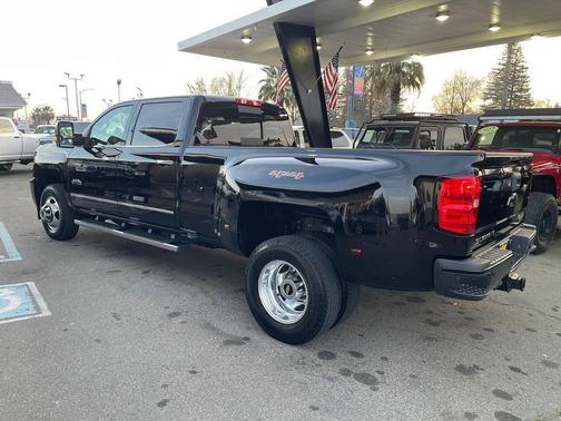 2017 Chevrolet Silverado 3500 High Country