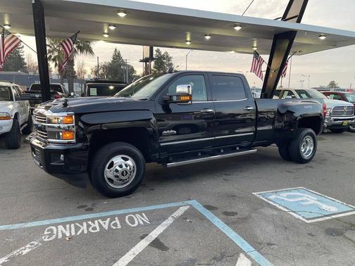 2017 Chevrolet Silverado 3500 High Country
