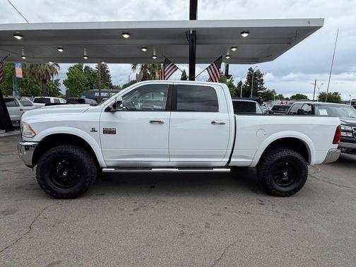Bright White Clearcoat 2012 RAM 2500 Laramie