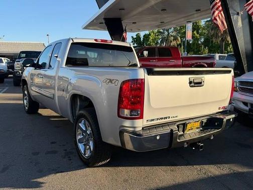 Titanium 2013 GMC Sierra 1500 SLE1