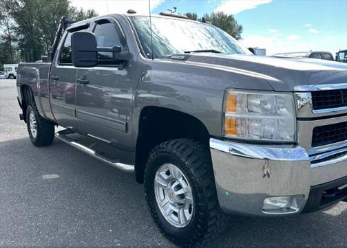 2009 Chevrolet Silverado 2500 LT Crew Cab