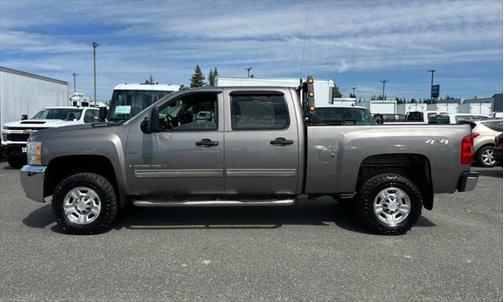 2009 Chevrolet Silverado 2500 LT Crew Cab