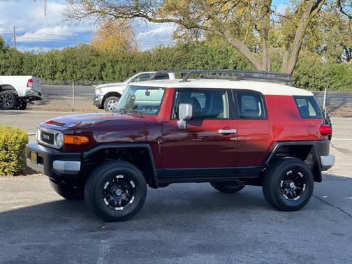 2008 Toyota FJ Cruiser Base