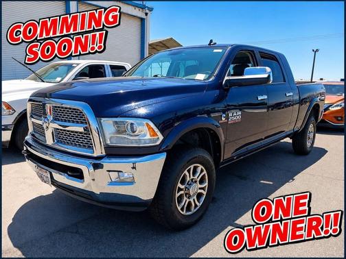 True Blue Pearlcoat 2014 RAM 2500 Laramie