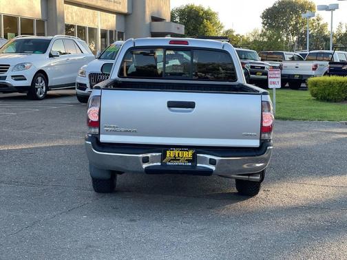 2013 Toyota Tacoma Base