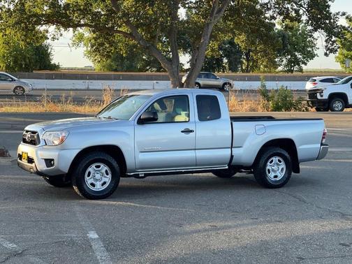 2013 Toyota Tacoma Base