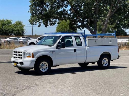 2005 Ford F-250 XL SuperCab