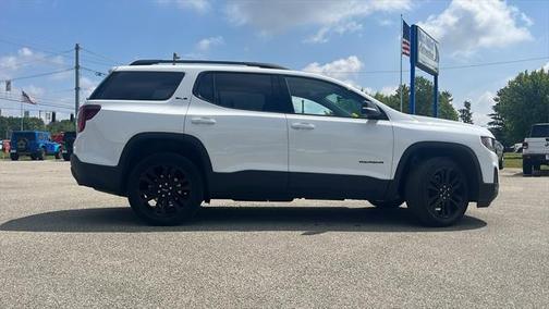 2022 GMC Acadia AWD SLE